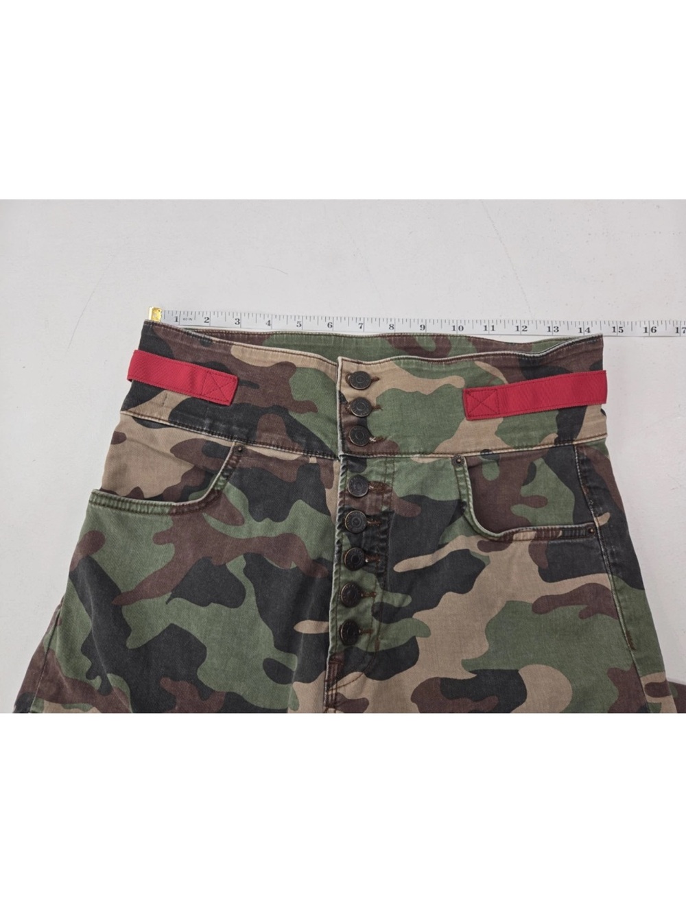 Veronica Beard Kane Tapered Jeans Green Camo High Rise Utility Size 28 Womens - Picture 8 of 13